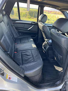 BMW X5 3.0d (9 фото из 12)