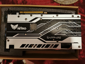 Sapphire Nitro+ RX570 8GB Radeon GPU videokaart (2 foto / 3)