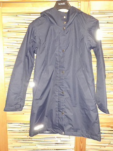 Huppa õhuke k/s parka 36/S (1 foto / 2)