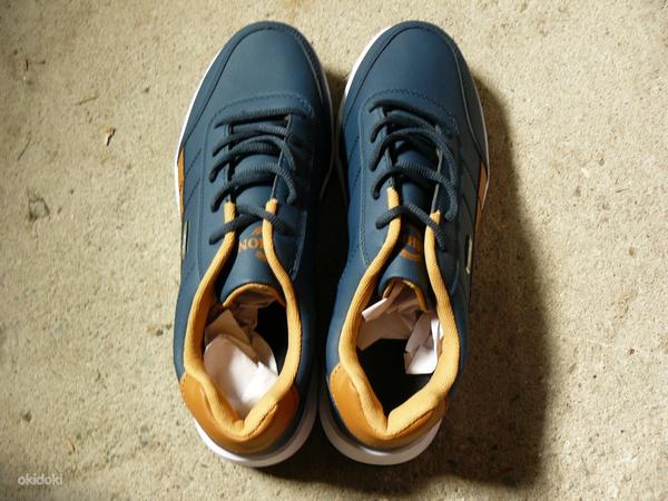 Спортивная обувь (фото #2)