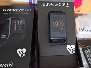 Garmin Vivoactive HR GPS (3 foto / 10)