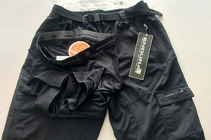 Endura Hummvee Pants - black L (1 foto / 10)