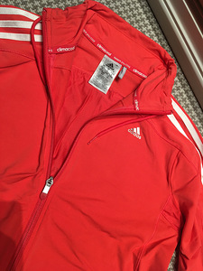 Толстовка adidas s36/38 (2 фото из 4)