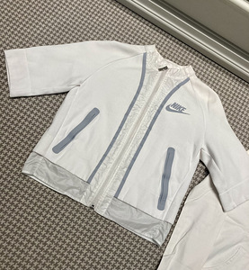 Nike jakk, pusa, hoodie xs (2 foto / 8)