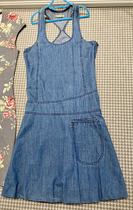 Zara kleit S; Alexander McQueen kleit S/M; Ichi teksakleit S (7 foto / 9)
