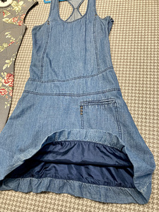 Zara kleit S; Alexander McQueen kleit S/M; Ichi teksakleit S (8 foto / 9)