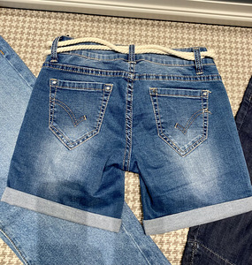 Zara, Levis lühikesed teksad s32/34/36 (6 foto / 8)