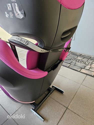 Бустерное кресло Cybex Solution M-Fix SL 15-36 кг Фиолетовый (фото #4)
