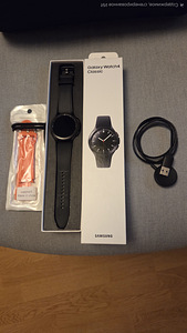 Samsung Galaxy Watch 4 Classic LTE 46mm (1 foto / 1)