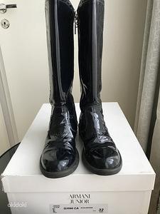 Armani lakksaapad s 32