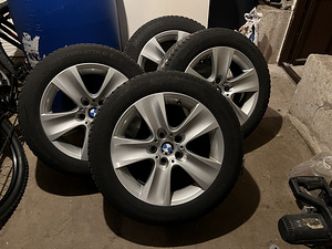 BMW veljed Style 327 225/55/17 Hakkapeliitta 8 E60 F10 (1 foto / 4)