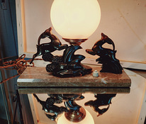 Старинная шикарная настольная лампа 1930-х годов.