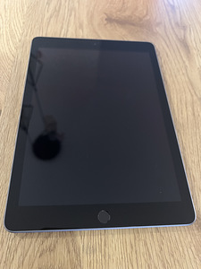 iPad 6 32gb Wifi space Grey Garantii 3kuud! (2 foto / 5)