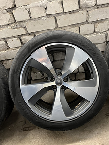 21" 5x112 Audi Q7 S-Line org. veljed + suverehvide (6 foto / 8)