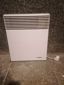 Elektriradiaator (1 foto / 1)