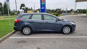 Ford Focus III Titanium (+ Webasto) (4 foto / 11)