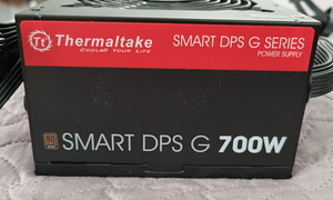 Thermaltake Smart DPS G 700W Bronze (1 foto / 6)