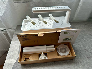 Click & Grow Smart Garden 3 nutikas lillepott (1 foto / 3)