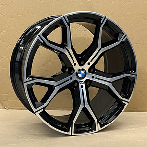R20 veljed 5x120 BMW M Style X5 X6 F15 F16 E70 E71 Jne (1 foto / 4)