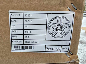 R20 veljed 5x112 MB AMG sobib ML GL GLE GLS R uus 4tk (2 foto / 3)