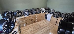 R20 veljed 5x112 MB E S V Vito Viano w221 w222 w213 Replica (3 foto / 3)
