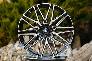 R20 veljed 5x112 BMW G05 G06 x5 x6 M uued (1 foto / 3)