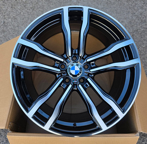 R20 5x120 BMW x5 x6 f15 f16 e70 e71 e53 612M uus komplekt (1 foto / 5)