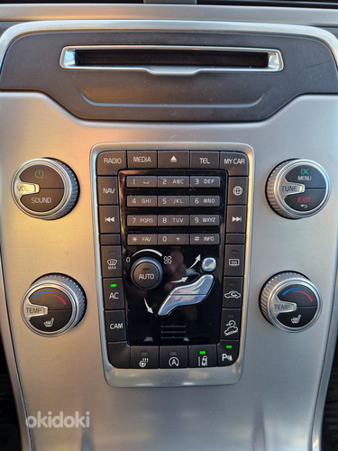 VOLVO XC70 AWD CLASSIC INTELLI SAFE MY16 2.4 D4 133kW (foto #6)