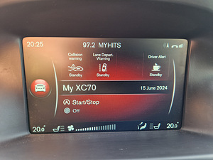 VOLVO XC70 AWD CLASSIC INTELLI SAFE MY16 2.4 D4 133kW (11 foto / 15)