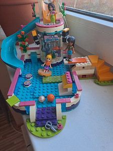 Lego friends (2 foto / 5)