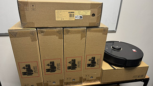 UUS! Roborock Q8 Max robot tolmuimeja Valge / Must (1 foto / 5)