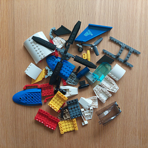 Lego lennuki/helikopteri ehitamise stardikomplekt (1 foto / 6)