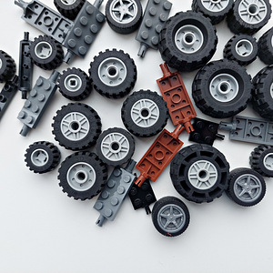 Lego rehvide ja kinnituste komplekt (4 foto / 4)
