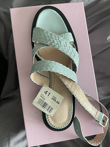 Inch2 сандалии (3 фото из 3)