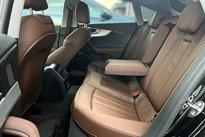 Audi A5 Sportpack 3.0 160kW (7 foto / 11)