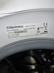 Pesumasin Electrolux (2 foto / 2)