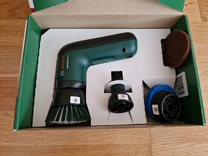 Puhastushari Bosch UniversalBrush 06033E0000, 3.6 V (2 foto / 2)