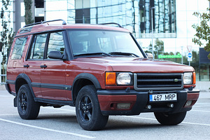 ПРОДАЕТСЯ LAND ROVER DISCOVERY II (3 фото из 15)