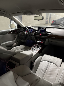 Продается Audi A6 C7 Quattro (11 фото из 13)