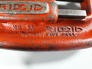 RIDGID 1-A 1/8" - 1-1/4" Heavy duty pipe cutter (3 foto / 3)