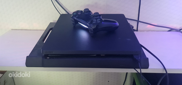 PlayStation 4 (фото #2)