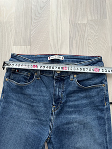 Джинсы Hilfiger (3 фото из 6)