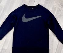 Спортивная кофта Nike