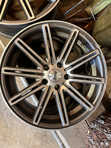 Veljed BMW R17, 5x112, 66,6, ET30, uued (4 foto / 9)