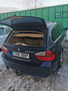 BMW 330 Xd (11 фото из 12)