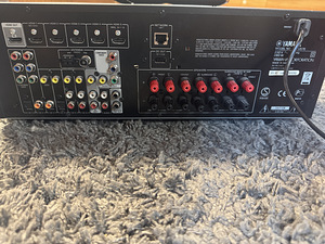 Yamaha rx-v575 (2 foto / 3)