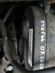 VW Passat B6 (11 foto / 15)