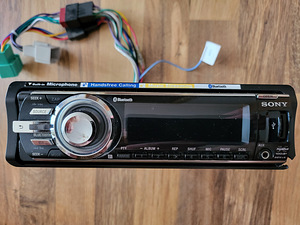 SONY MEX-BT4700U (1 foto / 4)