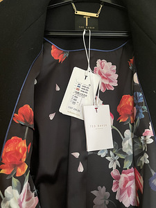 Ted Baker mantel (3 foto / 5)