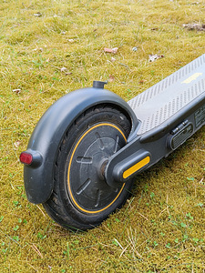 Elektritõukeratas Segway Ninebot G30 MAX (3 foto / 10)